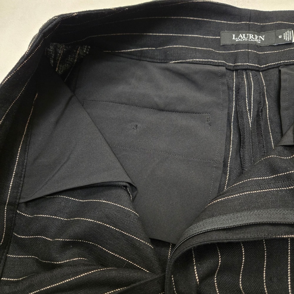 Lauren Ralph Lauren Womens Black Pinstripe Linen Blend Pleated Shorts Size 12 - Picture 7 of 12
